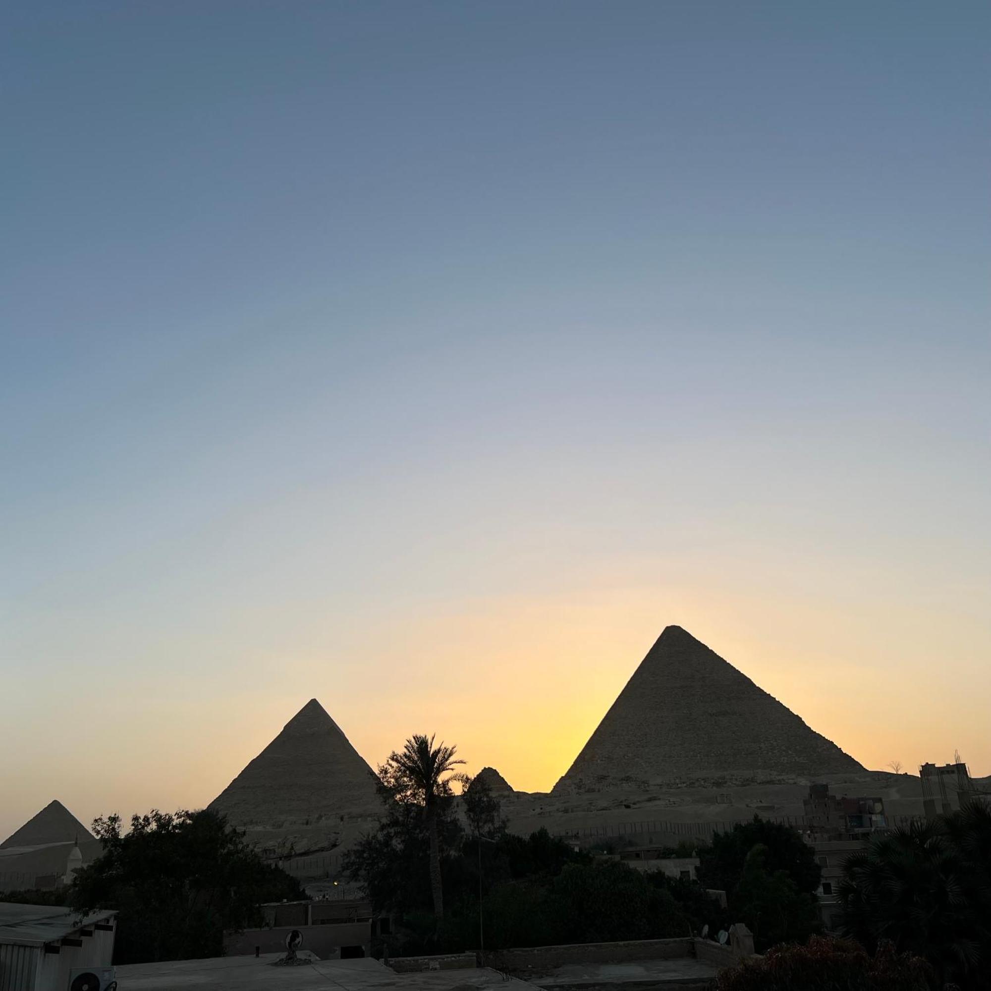 Hotel Arena Pyramids View