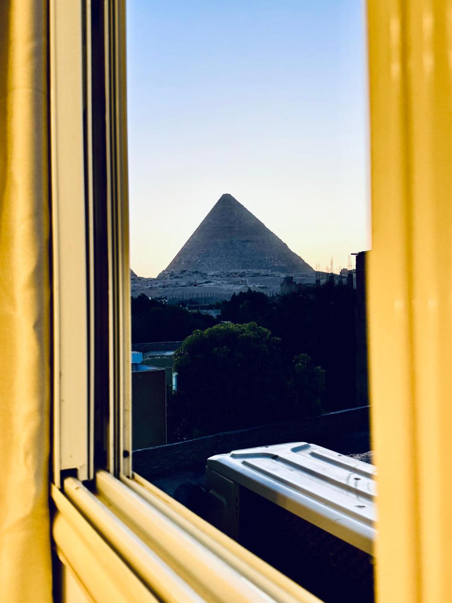 Hotel Arena Pyramids View